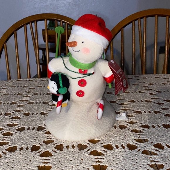 2012 Hallmark Animated Musical Light-Up Plush Swooshin’ Duo - Picture 2 of 7